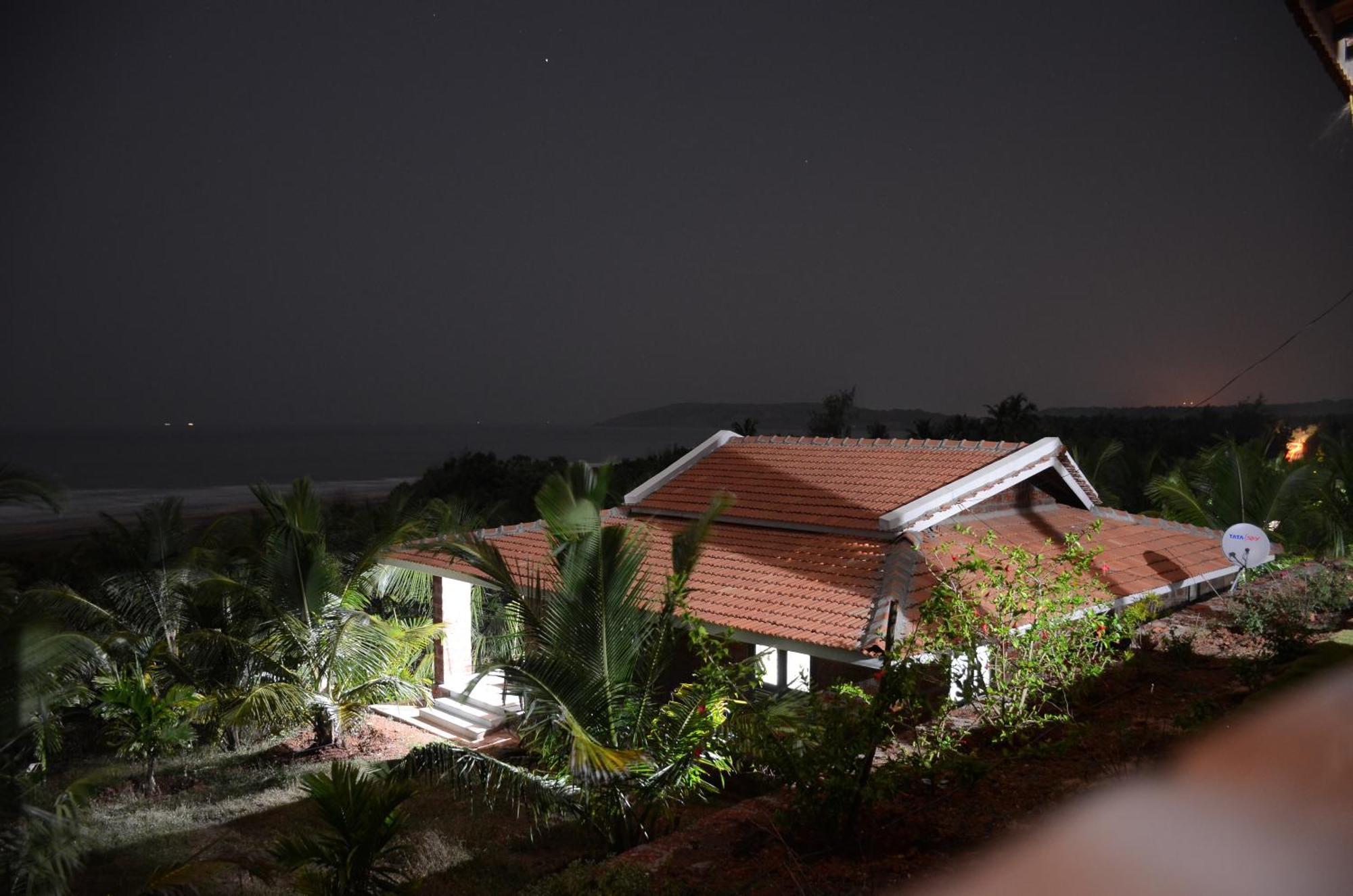 Beachfront Villas Ганпатипуле Стая снимка