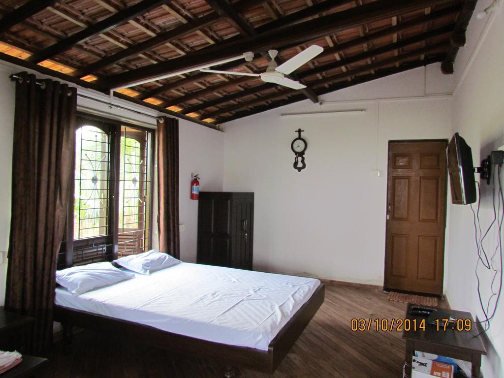 Beachfront Villas Ганпатипуле Стая снимка